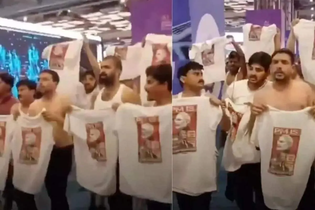 Drama As Dissent: Aside From Youth Congress's Shirtless Stir, How 5&nbsp;Times Political Protests Went Off-Script